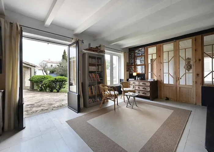 Villa 750 Puits Charraud Maison Familiale, Jardin, Piscine *