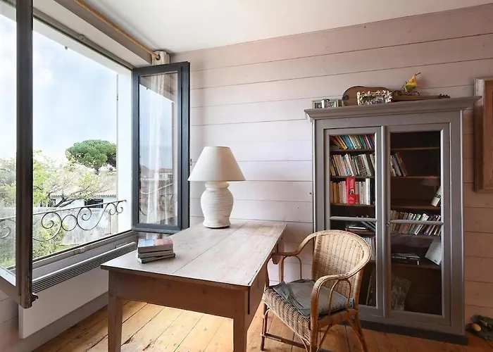 750 Puits Charraud Maison Familiale, Jardin, Piscine